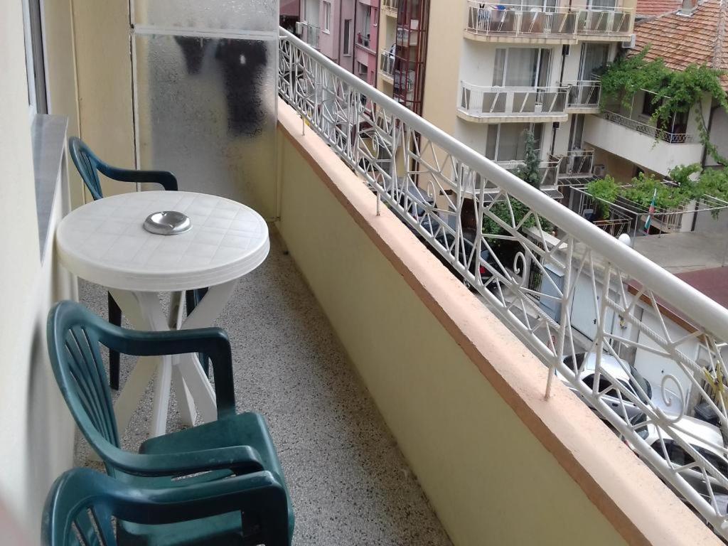 Къща За Гости Мишел Nessebar Exterior foto